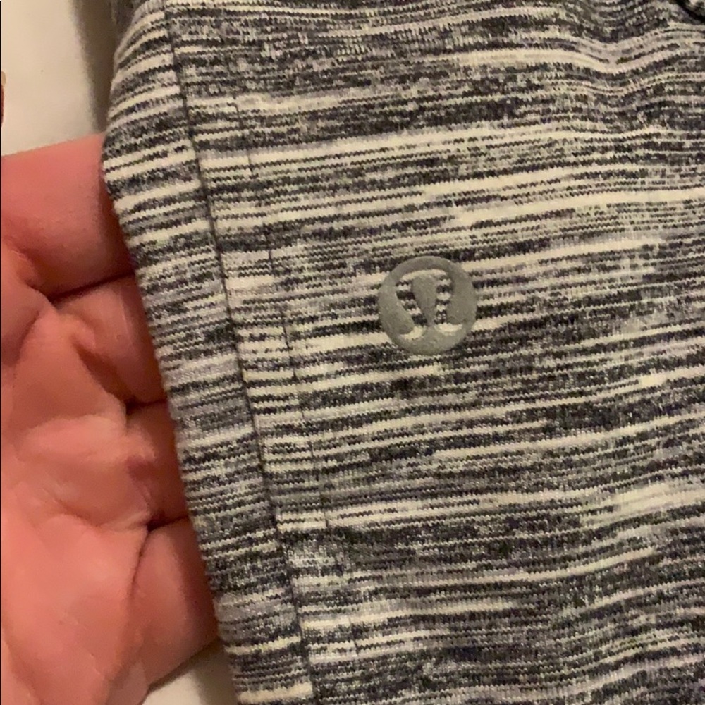 NWOT Lululemon joggers - Picture 2 of 4